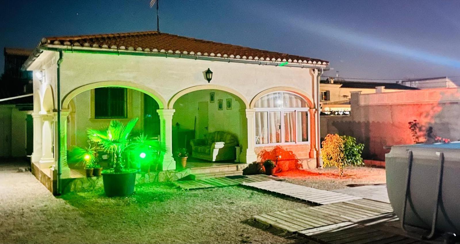 The House ξενώνας Les Deveses Εξωτερικό φωτογραφία